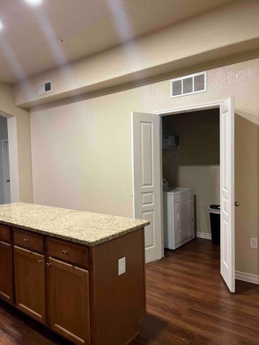 Hill Country Hiatus! Apartment Austin Luaran gambar