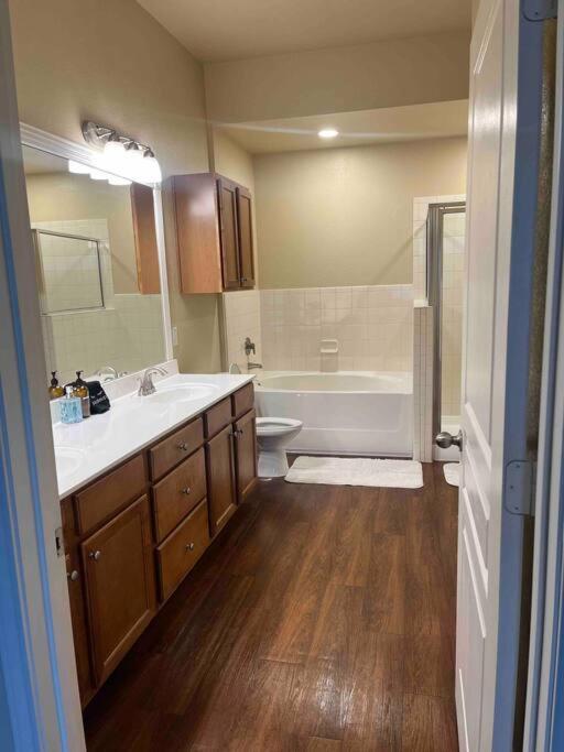 Hill Country Hiatus! Apartment Austin Luaran gambar